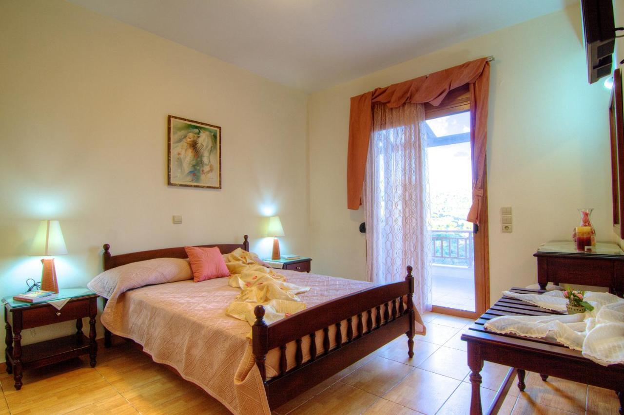 Triopetra Luxury Villas Fournou Lago Номер фото